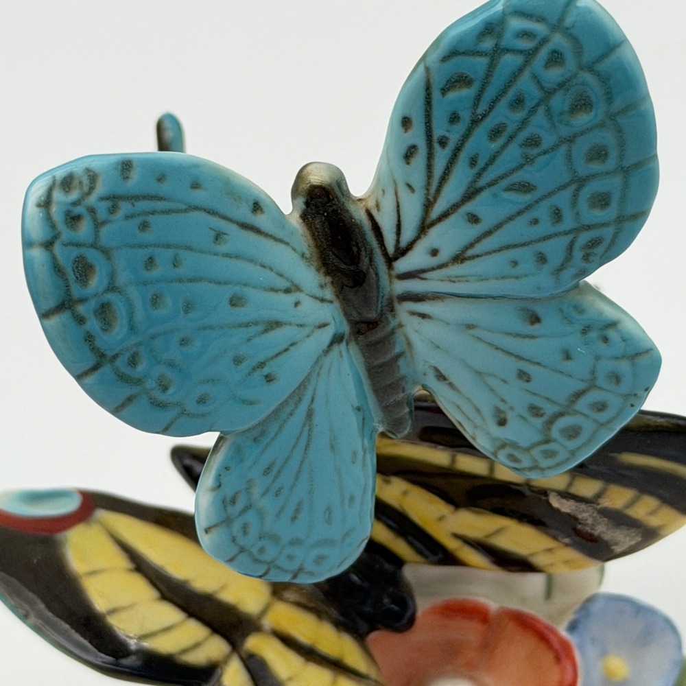 Vintage Karl Ens Porcelain Figurine Blue Yellow Butterflies on Flowers 4.5" RARE - Picture 3 of 15